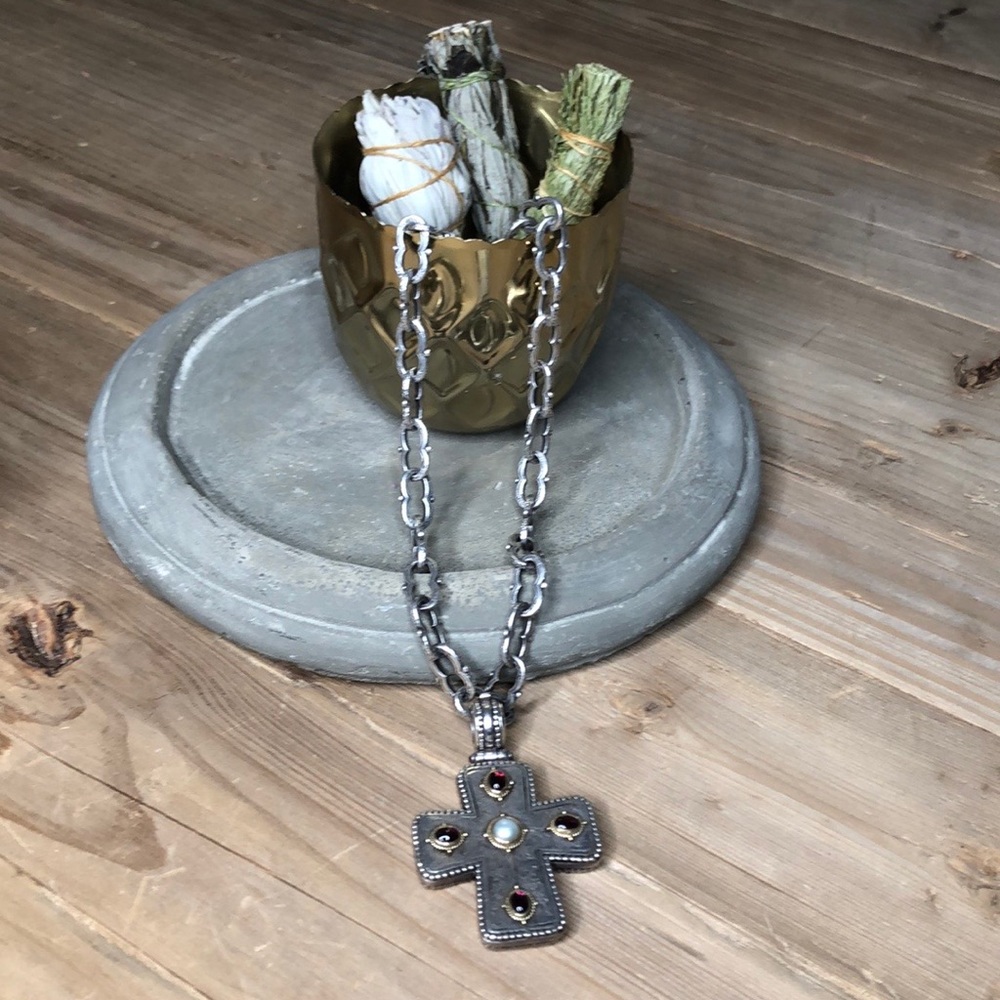 Konstantino Cross necklace